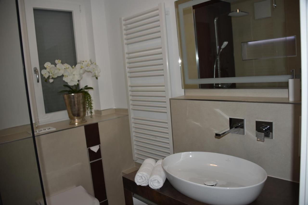 Apartament Antike & Modern Deluxe 2 Mit Terrasse Leipheim Zewnętrze zdjęcie